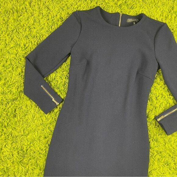 DYNAMITE DRESS MID LENGTH - Picture 2 of 8